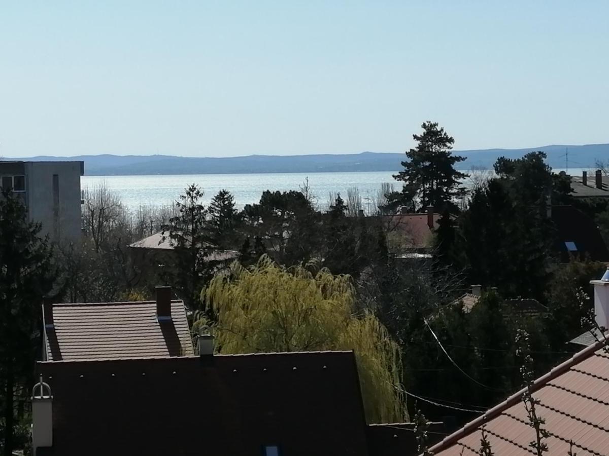 Lux Apartman Balatonfüred Екстериор снимка