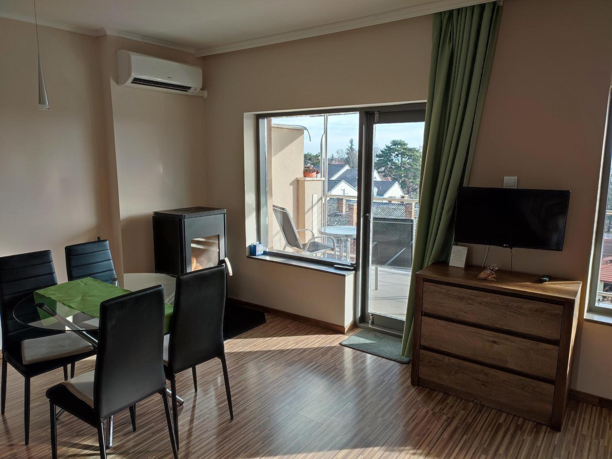 Lux Apartman Balatonfüred Екстериор снимка