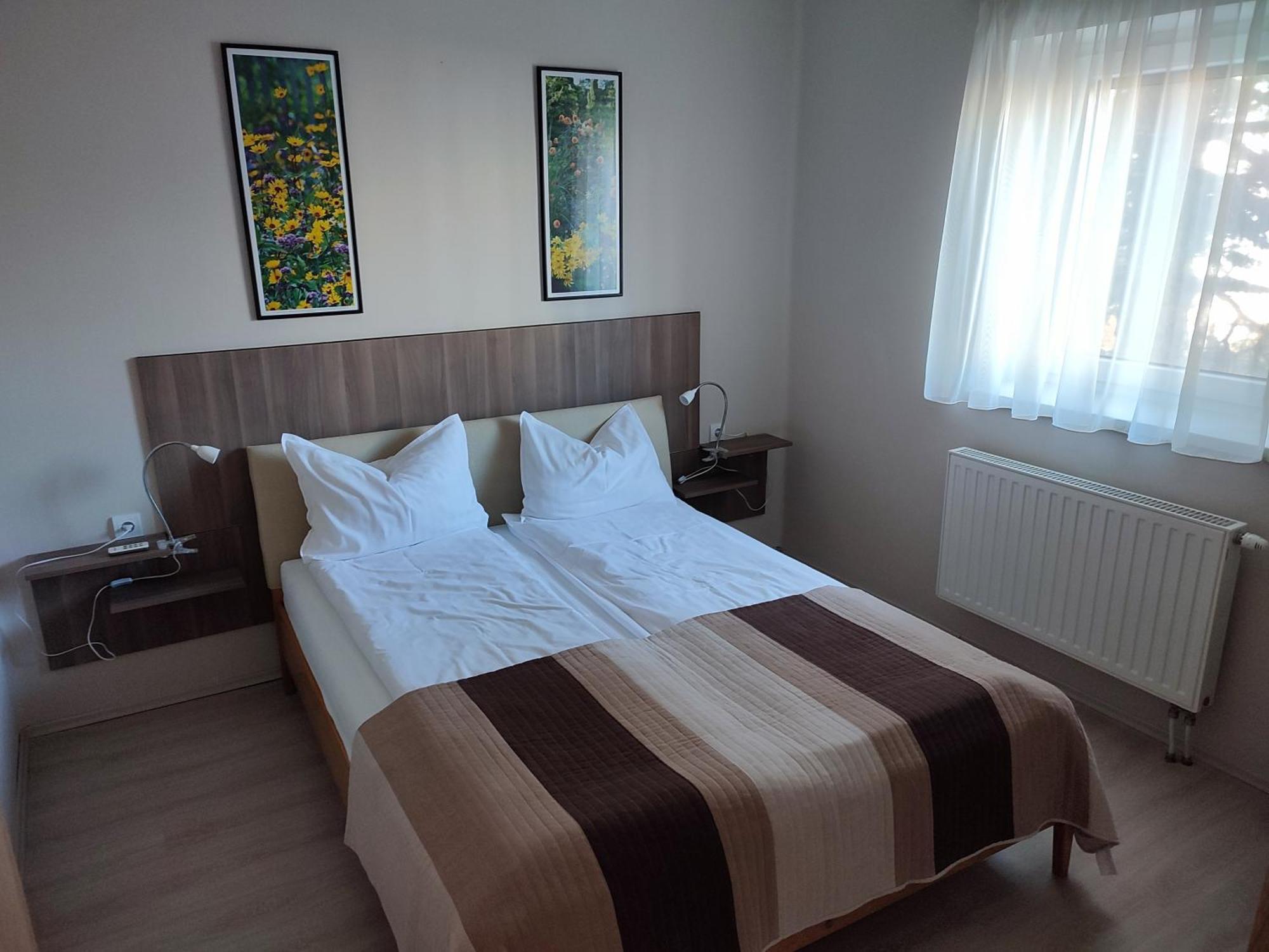 Lux Apartman Balatonfüred Екстериор снимка
