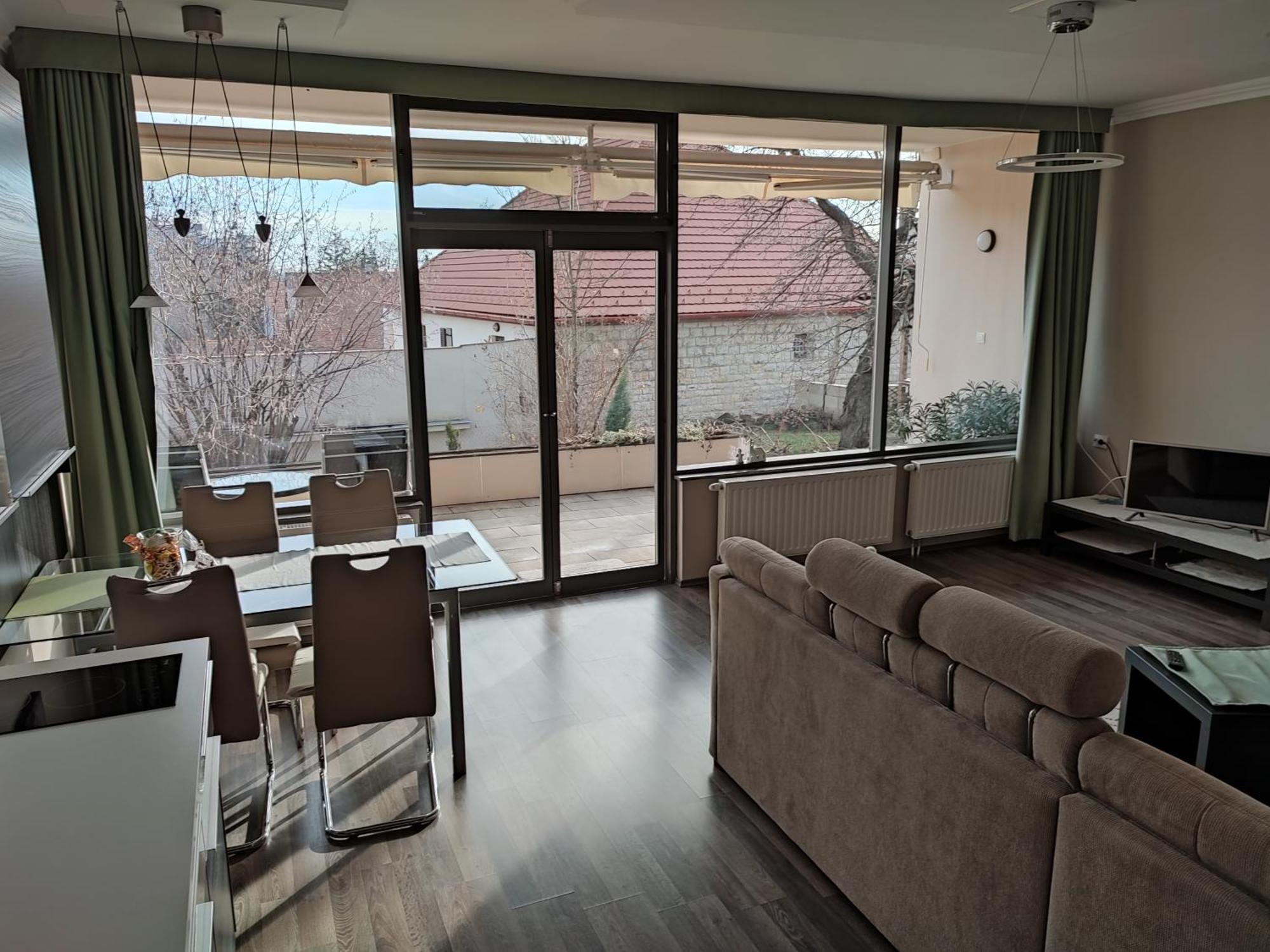 Lux Apartman Balatonfüred Екстериор снимка