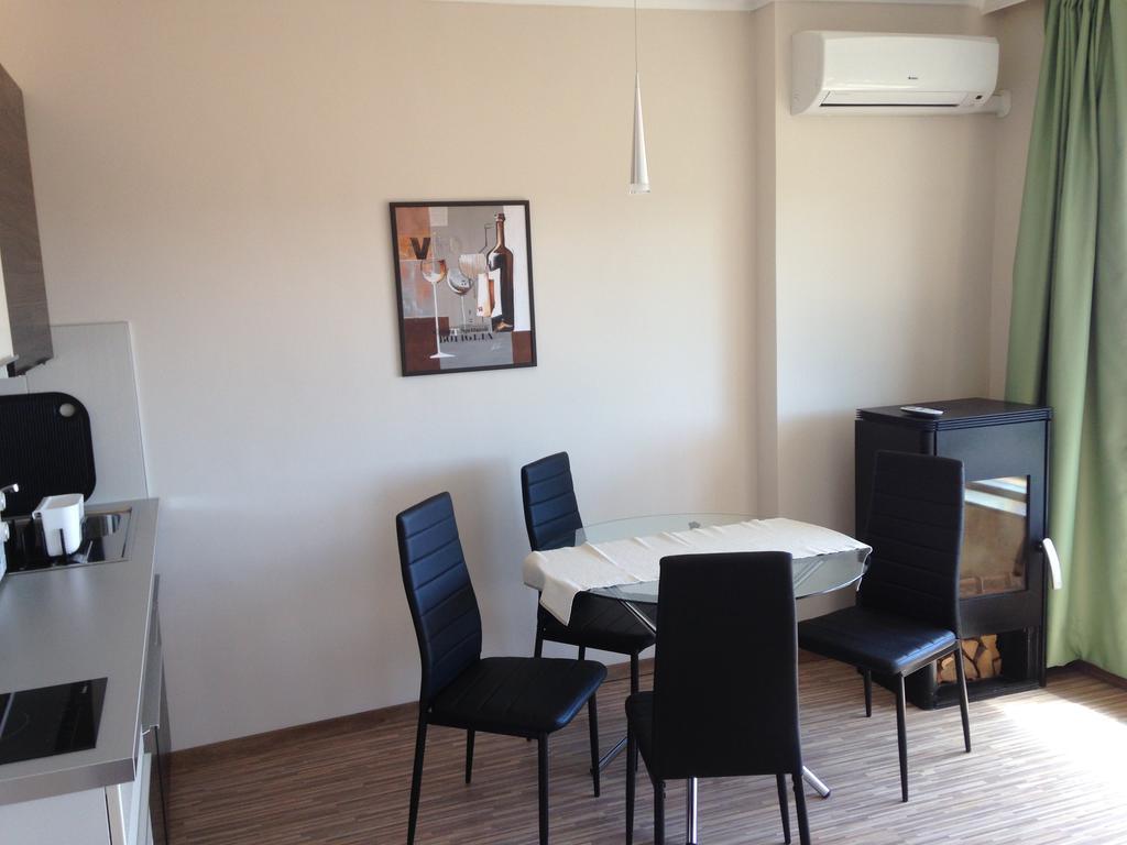 Lux Apartman Balatonfüred Екстериор снимка