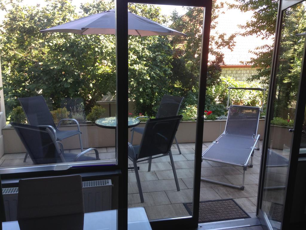 Lux Apartman Balatonfüred Екстериор снимка