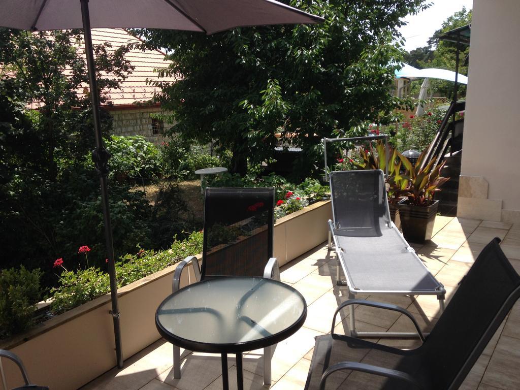 Lux Apartman Balatonfüred Екстериор снимка